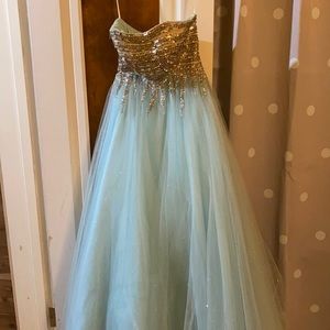 Light blue prom dress